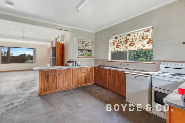 Seventh view of Homely house listing, 2 Albert Road, Drouin VIC 3818
