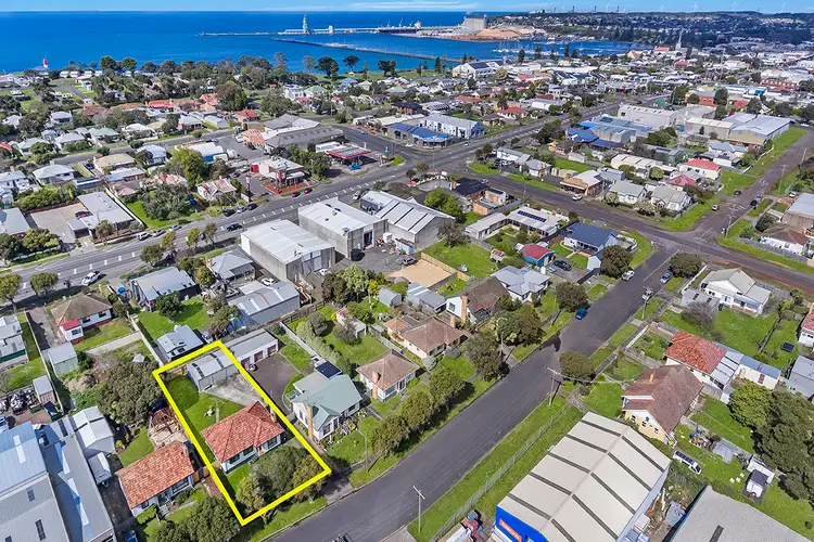 34 Beverley Street, Portland VIC 3305