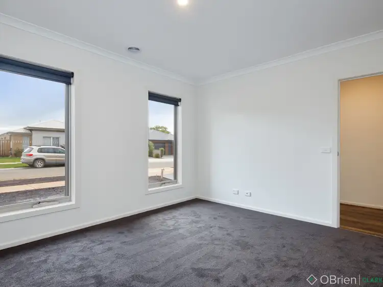 Fifth view of Homely house listing, 25 Byron Drive, Drouin VIC 3818