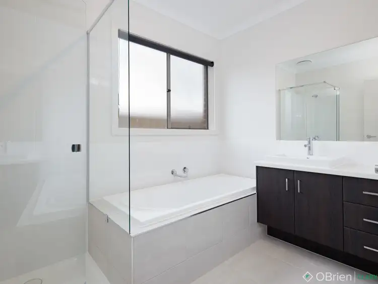 Seventh view of Homely house listing, 25 Byron Drive, Drouin VIC 3818