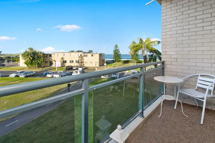 Third view of Homely unit listing, 29/98 Dee Why Parade, Dee Why NSW 2099
