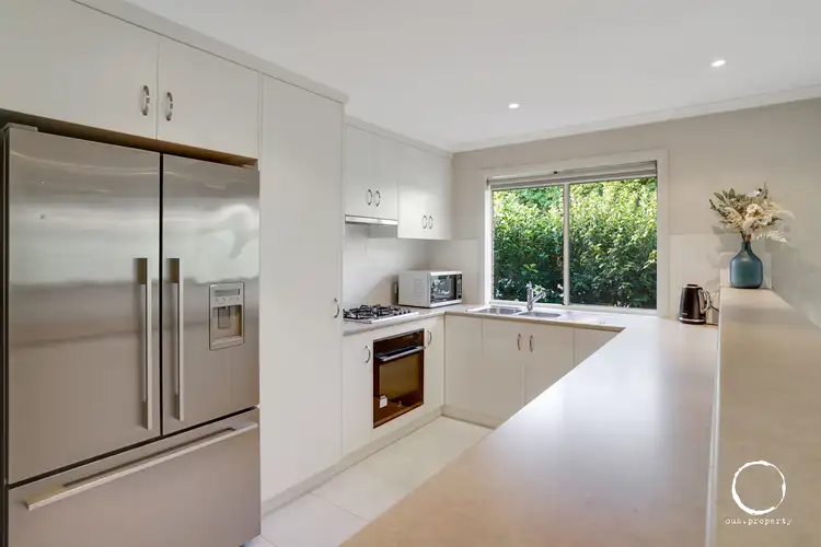 Sixth view of Homely house listing, 8 Elizabeth Crescent, Hallett Cove SA 5158