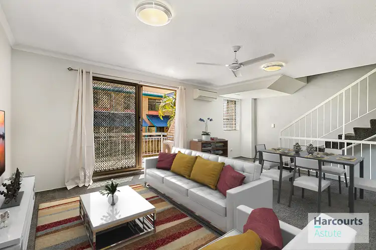 Main view of Homely townhouse listing, 1/24 Mitre Street, St Lucia QLD 4067