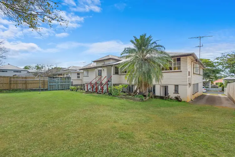 22 Sydney Street, Clayfield QLD 4011