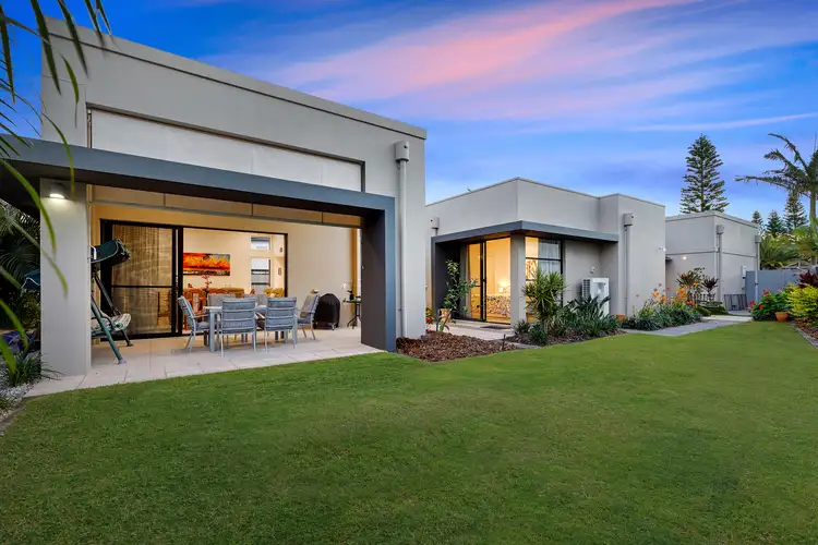 6130 Bolsena Circuit, Hope Island QLD 4212