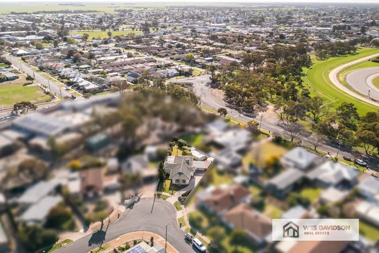 Sixth view of Homely house listing, 1 Carter Street, Horsham VIC 3400