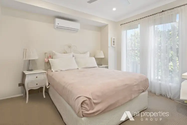Fourth view of Homely semi-detached listing, 8 Foster Circuit, Hillcrest QLD 4118