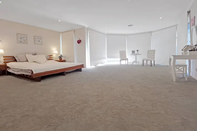 Fifth view of Homely house listing, 2 Maddy Court, Rowville VIC 3178