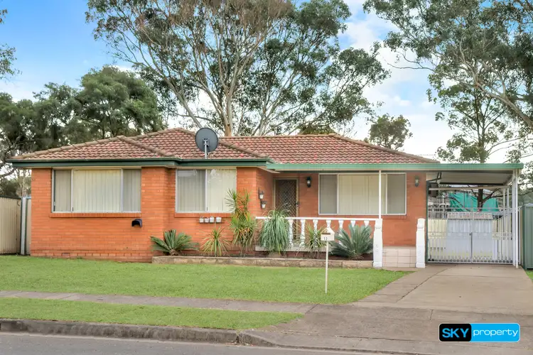 12 Hoyle Drive, Dean Park NSW 2761