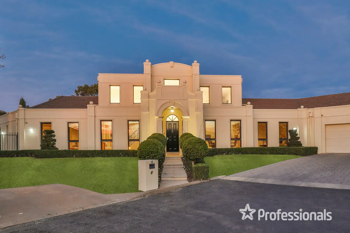 Main view of Homely house listing, 4 Honeysuckle Close, Mildura VIC 3500