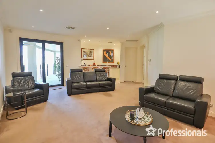 Sixth view of Homely house listing, 4 Honeysuckle Close, Mildura VIC 3500