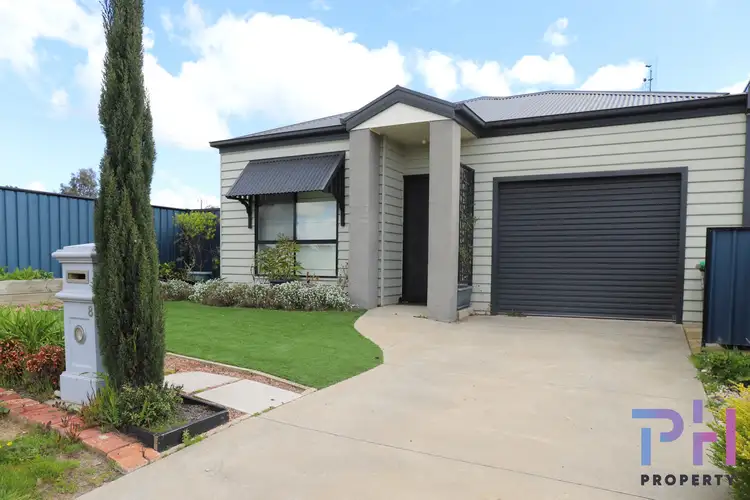 Main view of Homely unit listing, 8 Catherine Street, Eaglehawk VIC 3556