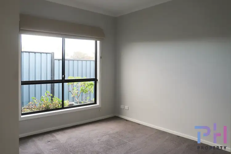 Fifth view of Homely unit listing, 8 Catherine Street, Eaglehawk VIC 3556