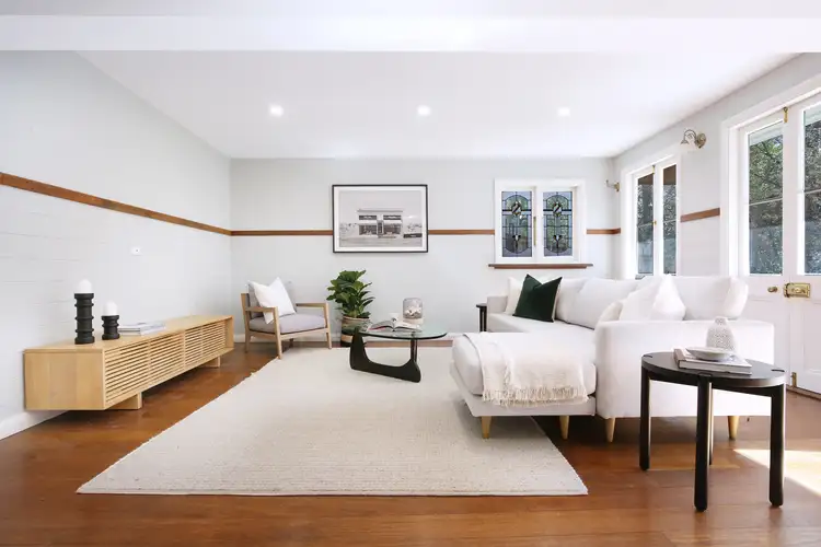 Second view of Homely house listing, 8 Avon Parade, Mount Kembla NSW 2526