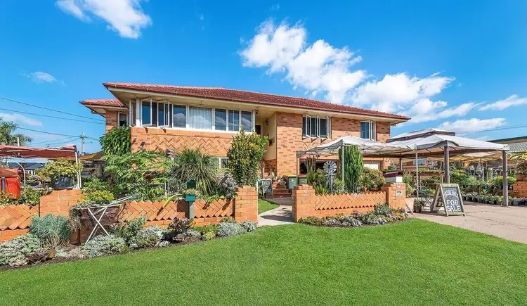 4 Haysmouth Parade, Clontarf QLD 4019