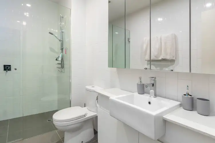 Sixth view of Homely apartment listing, Level 3 7/8 Ebdale Street, Frankston VIC 3199