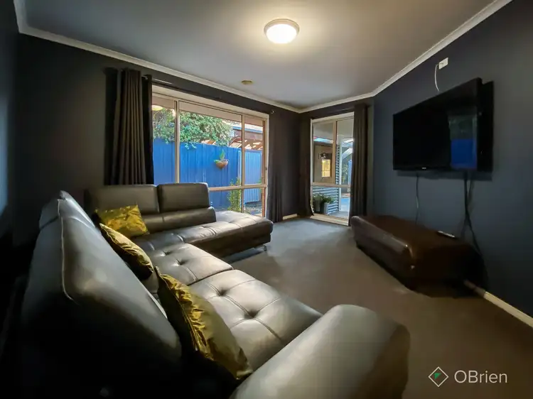 Sixth view of Homely house listing, 4 Giulia Place, Skye VIC 3977