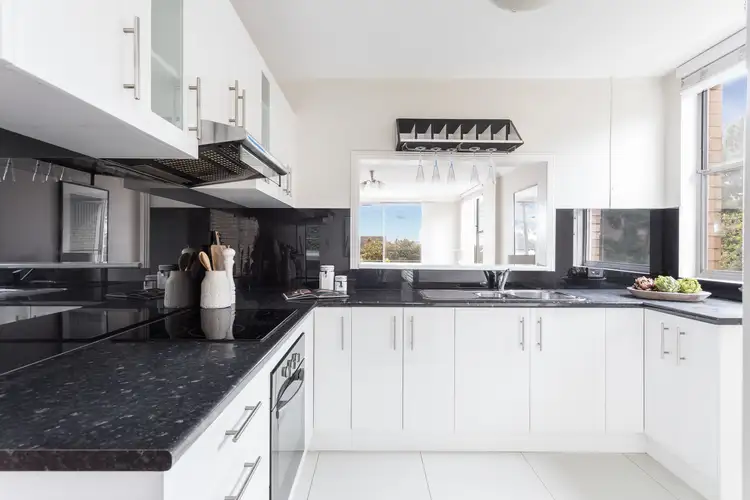 Third view of Homely apartment listing, 3/5 Sutherland Street, Cremorne NSW 2090