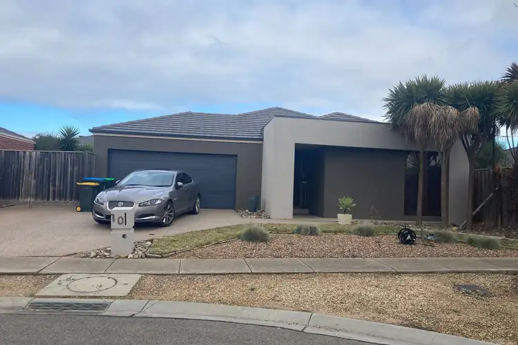 10 Hyacinth Place, Point Cook VIC 3030