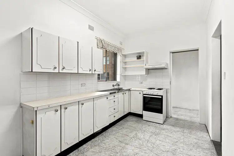 8/670 Rocky Point Road