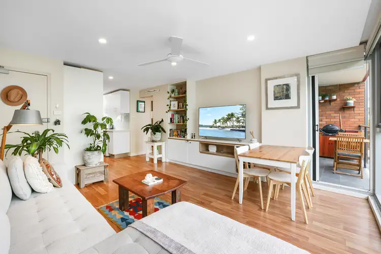 Main view of Homely unit listing, 4/54 Golf Ave, Mona Vale NSW 2103