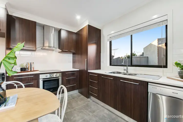 Sixth view of Homely unit listing, 11A Alchester Court, Thomastown VIC 3074