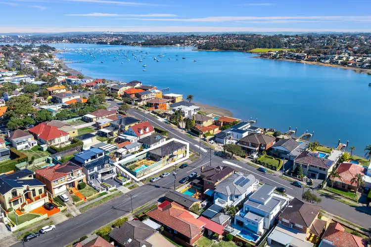 Second view of Homely house listing, 32 The Promenade, Sans Souci NSW 2219