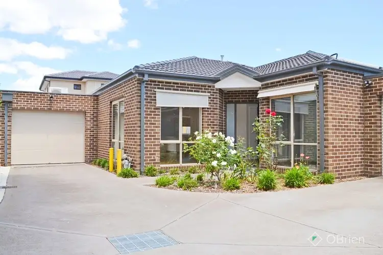 2/6 Forsyth Avenue, Frankston VIC 3199