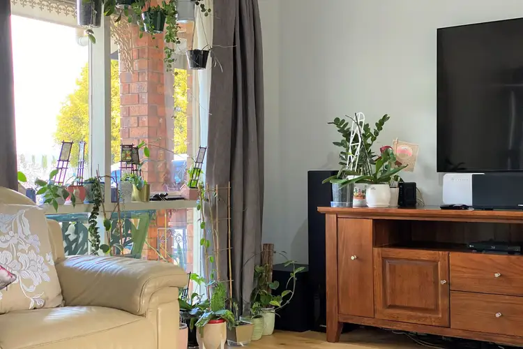 Fifth view of Homely house listing, 10 Honeyeater Court, Wynn Vale SA 5127
