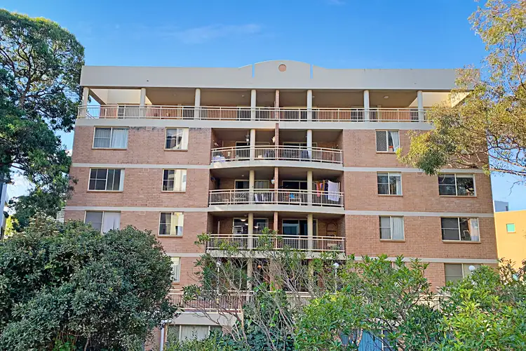 610/674 Princes Highway