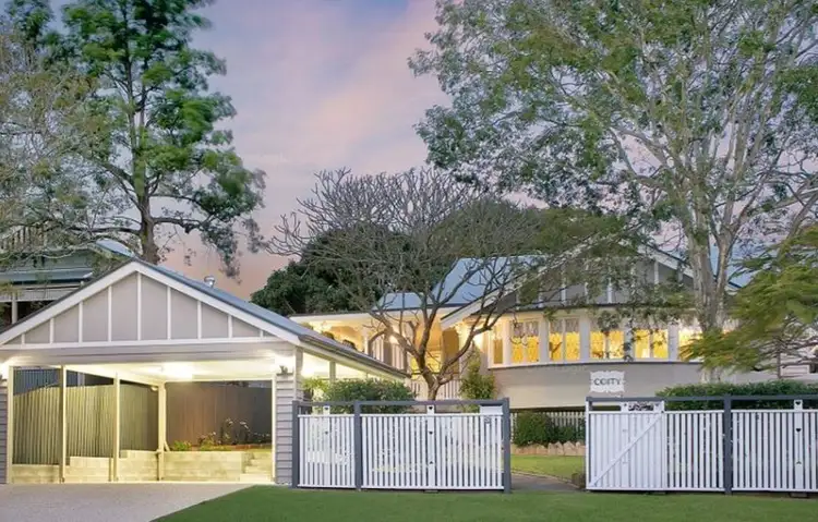 28 Biarra Street, Yeerongpilly QLD 4105