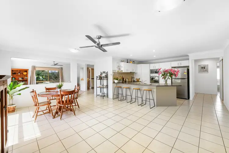 6 Flame Tree Court, Palmwoods QLD 4555