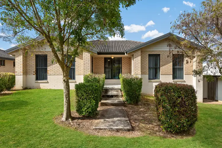 2/6 Howe Place, Morpeth NSW 2321