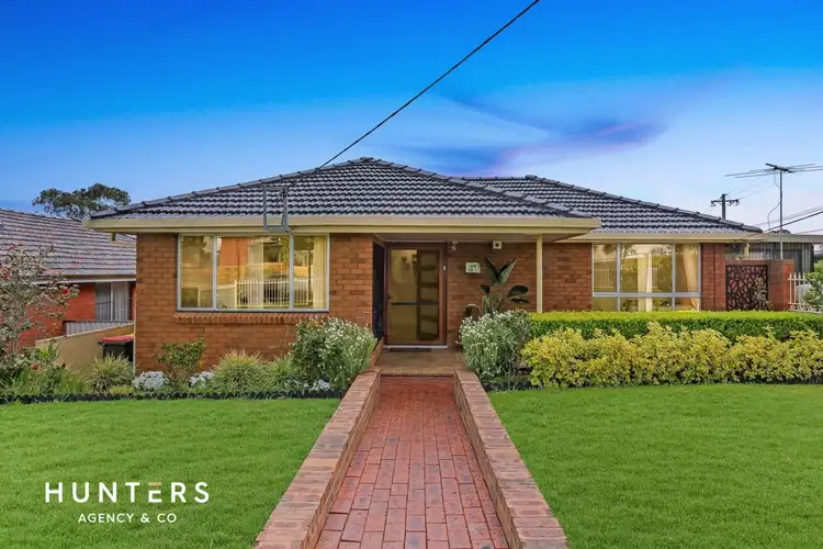 89 Valparaiso Avenue