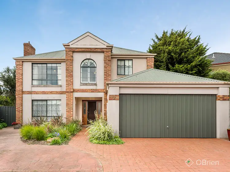 2 Carrington Close, Chelsea Heights VIC 3196