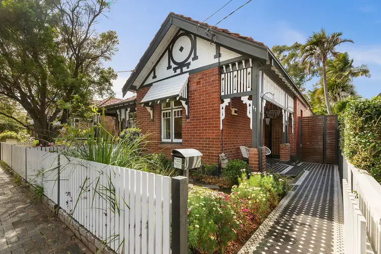 11 Woodbury Street, Marrickville NSW 2204