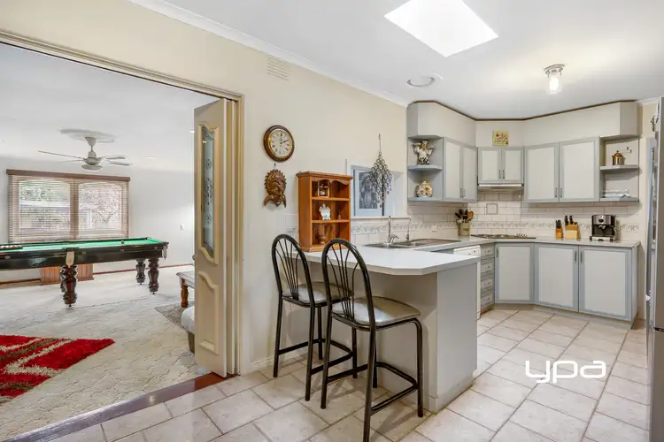 Sixth view of Homely house listing, 10 Mccubbin Court, Sunbury VIC 3429