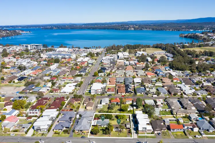 33 Walker Street, Warners Bay NSW 2282