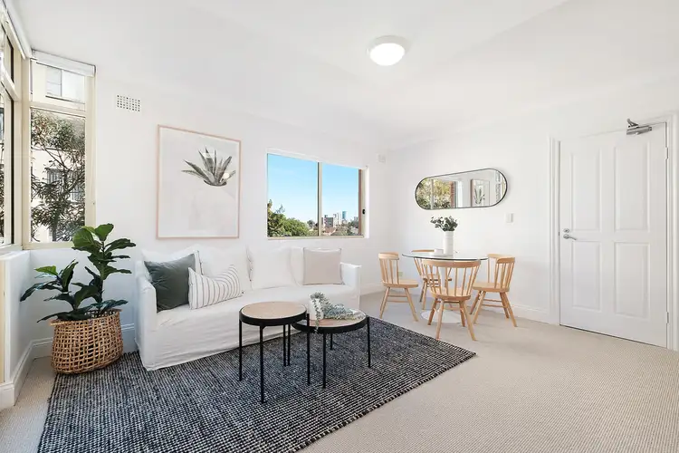 Main view of Homely unit listing, 31/10-12 Gerard Street, Cremorne NSW 2090