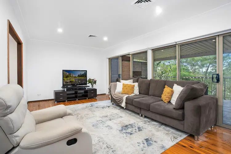 Second view of Homely house listing, 5 Edgecliff Place, Engadine NSW 2233