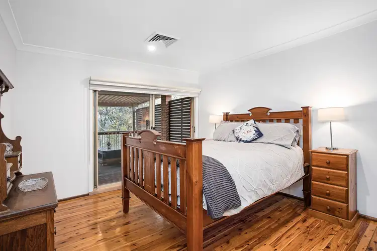 Fifth view of Homely house listing, 5 Edgecliff Place, Engadine NSW 2233
