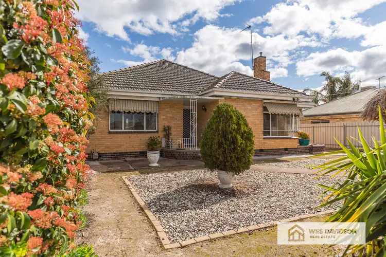 7 Wallis Street, Horsham VIC 3400