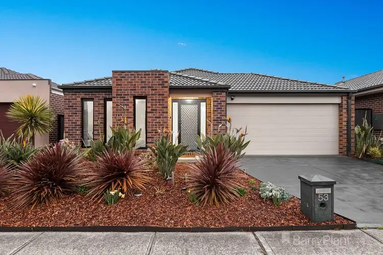 53 Burford Way, Cranbourne North VIC 3977