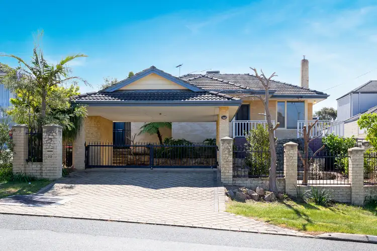 23 Gwelup Street, Karrinyup WA 6018