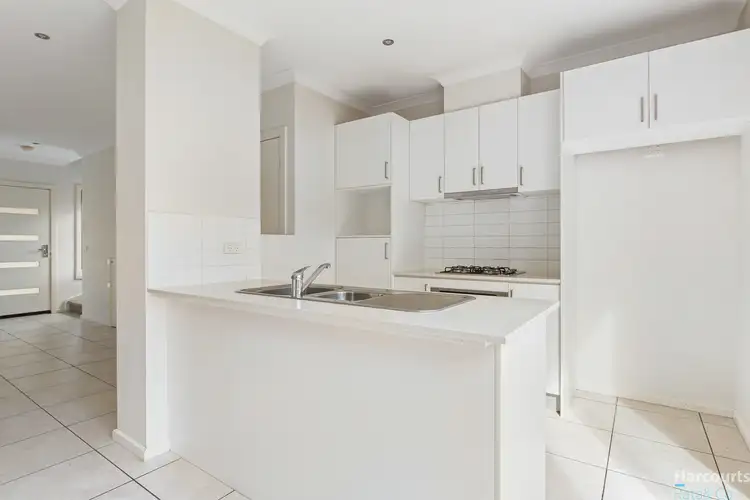 Fifth view of Homely townhouse listing, 22 Ryrie Grove, Wollert VIC 3750