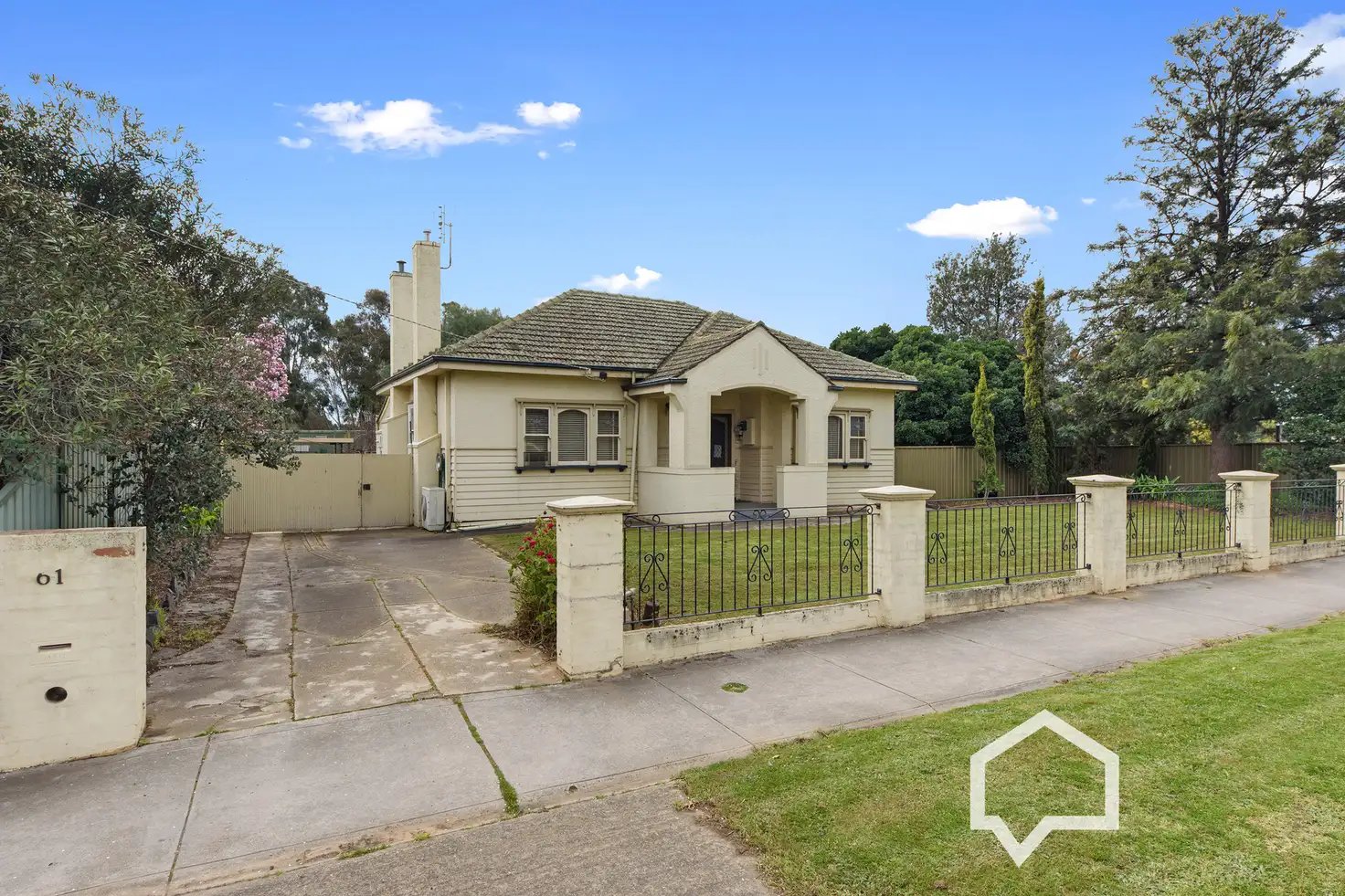 Main view of Homely house listing, 61 Weeroona Avenue, White Hills VIC 3550