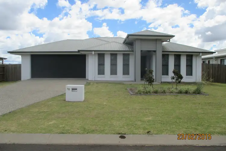 15 Gosden Drive, Dalby QLD 4405