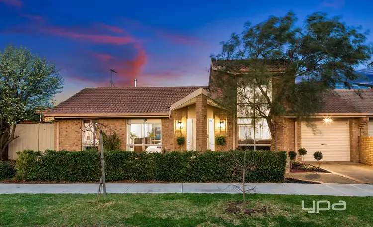 2A Cynthia Court, Hillside VIC 3037