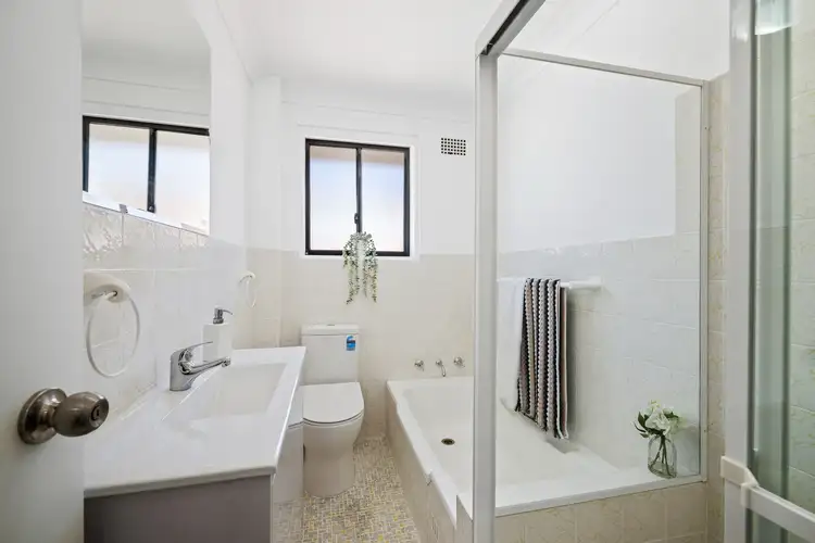 Fifth view of Homely unit listing, 8/2 Botany Street, Randwick NSW 2031