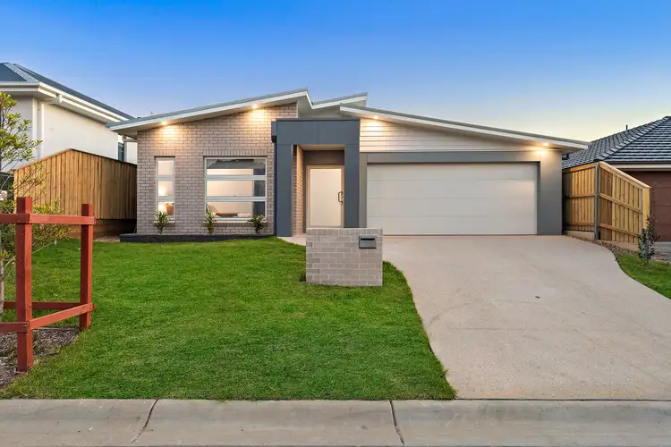 42 Milburn Circuit, Boolaroo NSW 2284